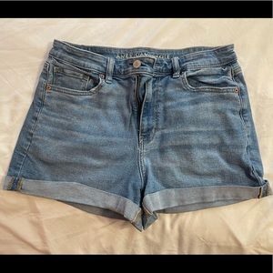 American Eagle size 10 mom shorts